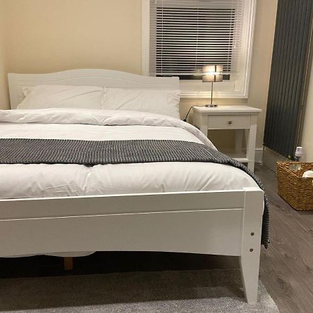 Beautiful Rooms Only Few Steps Away From Bruce Grove Tottenham Stadium Londra Dış mekan fotoğraf